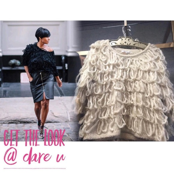 {Boutique Item} Tassels Sweater - Picture 1 of 3